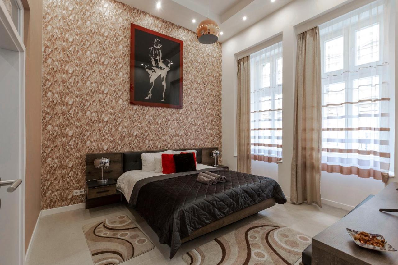 Exclusive Marilyn Apartment In The Heart Of บูดาเปสต์ ภายนอก รูปภาพ